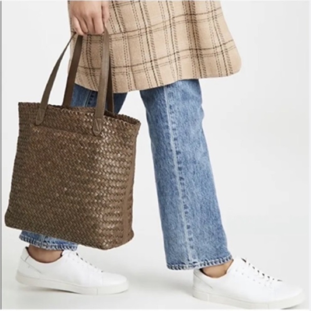 Madewell Tote Bucket Bag Transport Medium in Olive Green